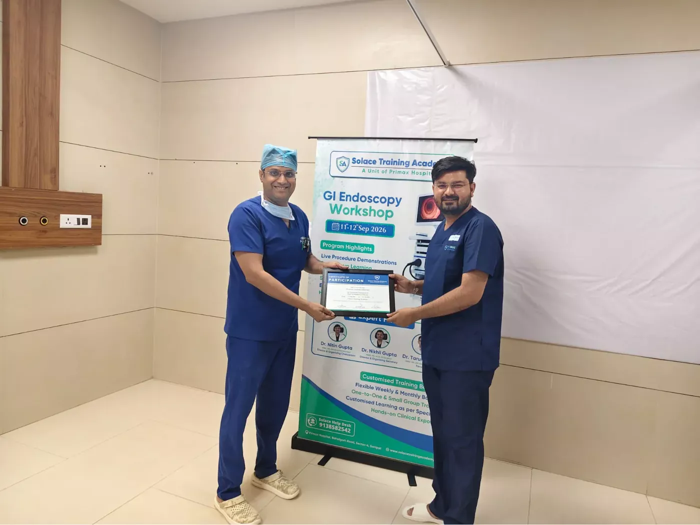 Certificate presentation during the GI Endoscopy Workshop, September 2026