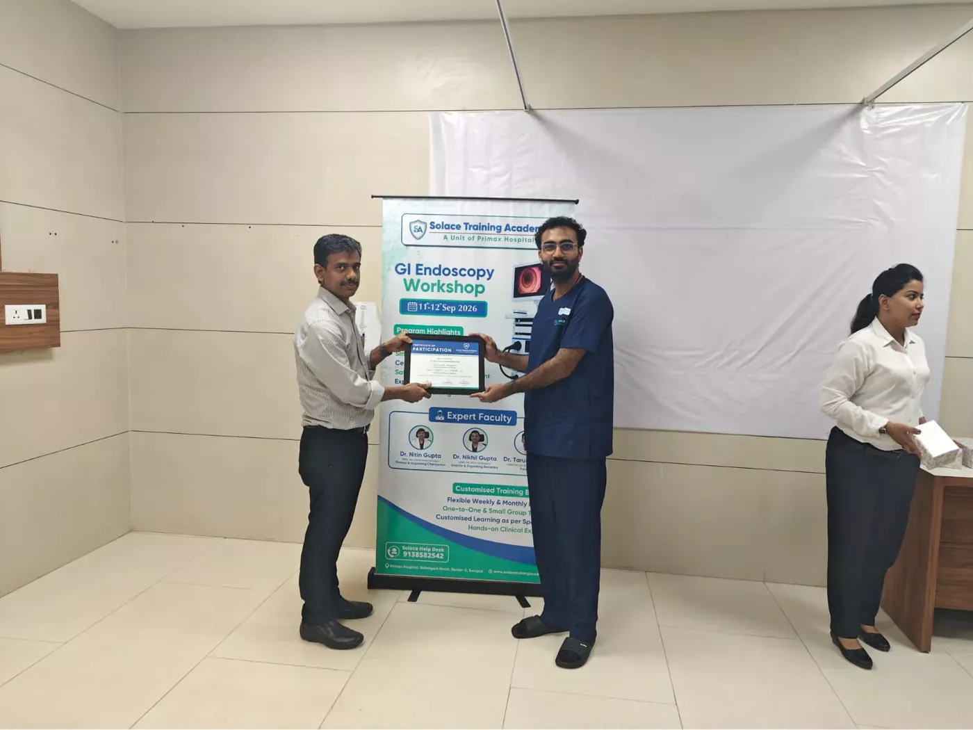 Certificate presentation during the GI Endoscopy Workshop, September 2026