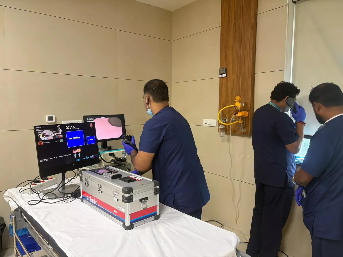 Endoscopy equipment demonstration during the GI Endoscopy Workshop at Primax Hospital